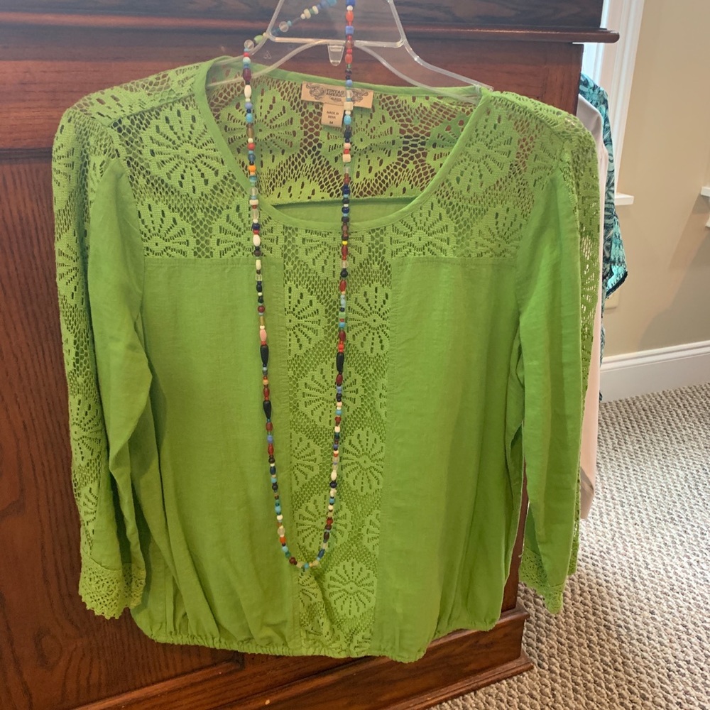 Vintage American Top/laceAccessories not included